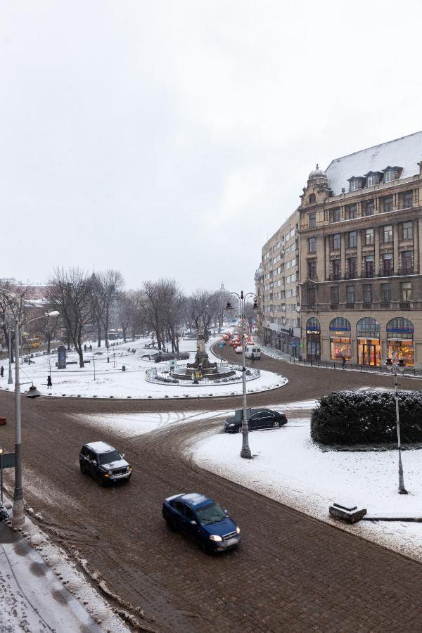 Romari Площа Міцкевича Lviv Exterior foto